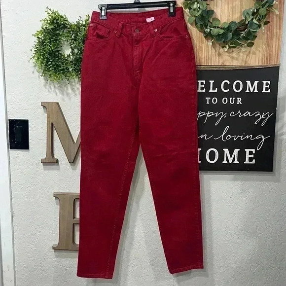 Vintage Levi’s red jeans 11 medium - Picture 1 of 4
